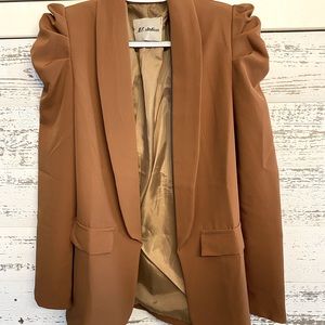 Ruched Shoulder Blazer